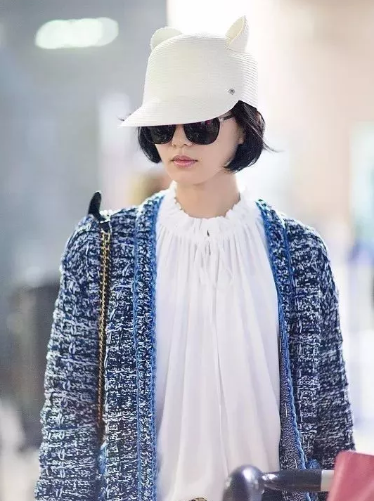 今年秋冬最chic！原來短發(fā)和帽子這么配??！