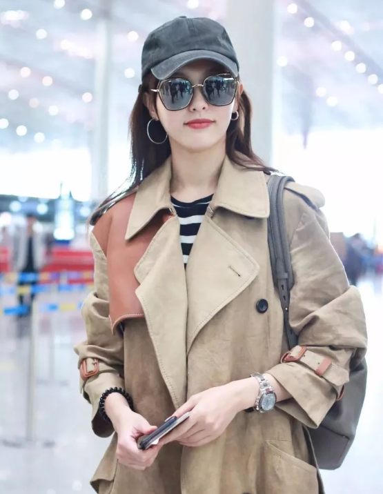 今年秋冬最chic！原來短發(fā)和帽子這么配?。? border=