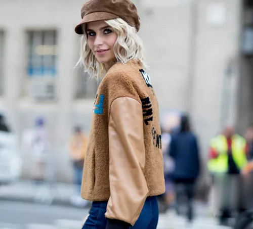 寒冬不怕狂風(fēng)吹毀造型，報(bào)童帽就是你的時(shí)髦大招！