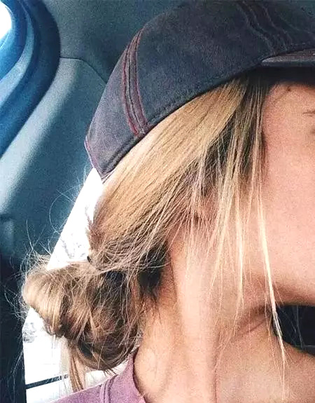 長(zhǎng)頭發(fā)戴帽子漂亮扎法 長(zhǎng)頭發(fā)戴帽子漂亮扎法