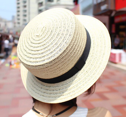 草帽要可愛點，挑選要認(rèn)真點
