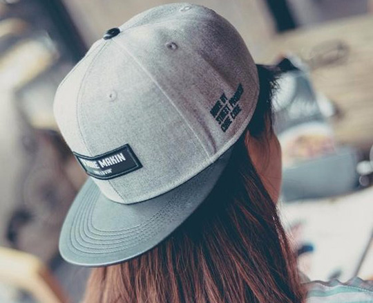 美麗的帽子，帶給你不一樣的春天