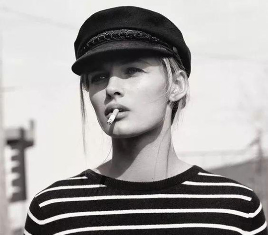 今年春季凹造型必備時(shí)尚帽子款 今年春季凹造型必備時(shí)尚帽子款